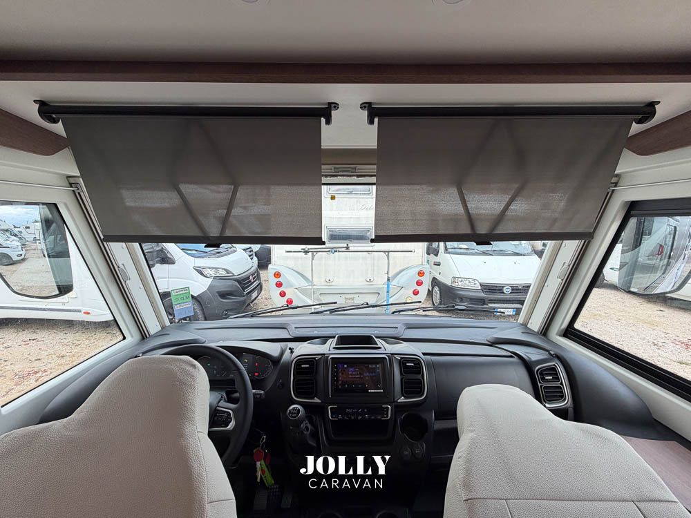 RAPIDO 854F GARAGE - Motorhome Usato Padova Motorhome Usato Veneto - Jolly Caravan -13.jpg